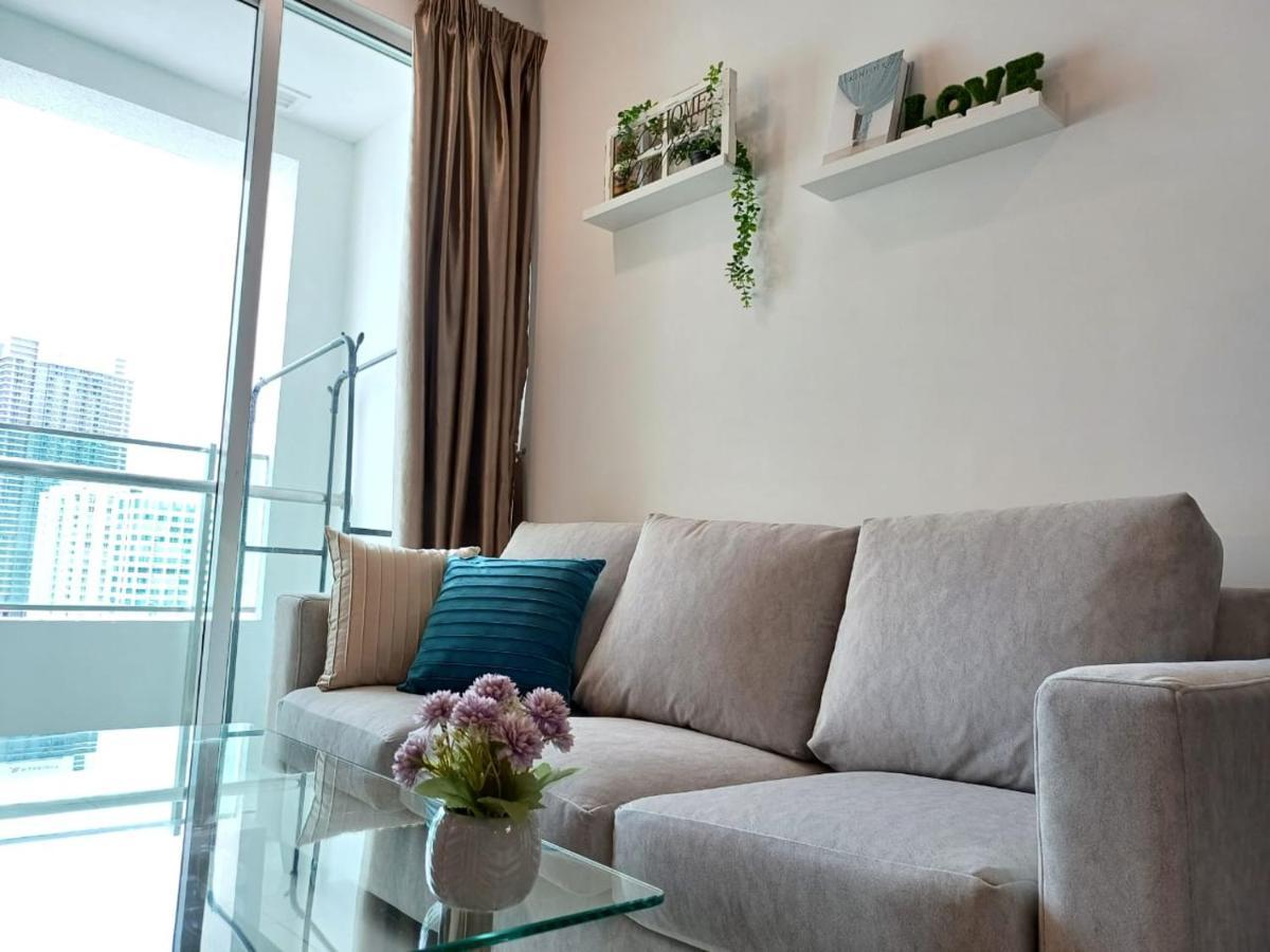 Mansion One Seaview 2Bedroom 2Bathroom Georgetown Gleneagles Penang By Amrayhomes Exterior photo